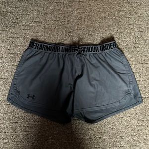 Women’s Gray Under Armor Athletic shorts